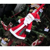 5967-PC120009 Angebot Weihnachtsmarkt - Filzfigur als Weihnachtsmann mit Mantel und Bart. | 